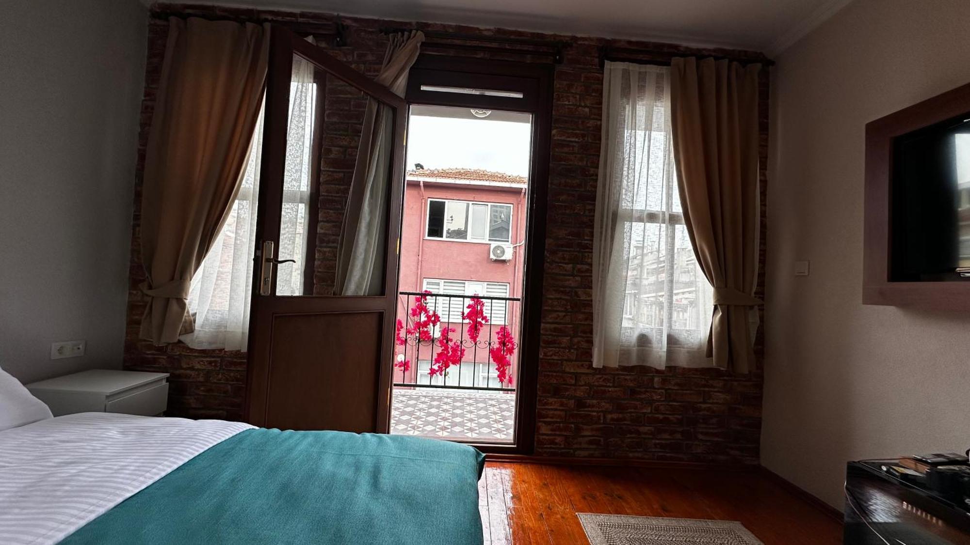 Lia Suit Besiktas Istanbul Exterior photo